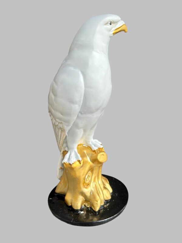 Golden Beak – Eagle Sculpture (10 inch)
