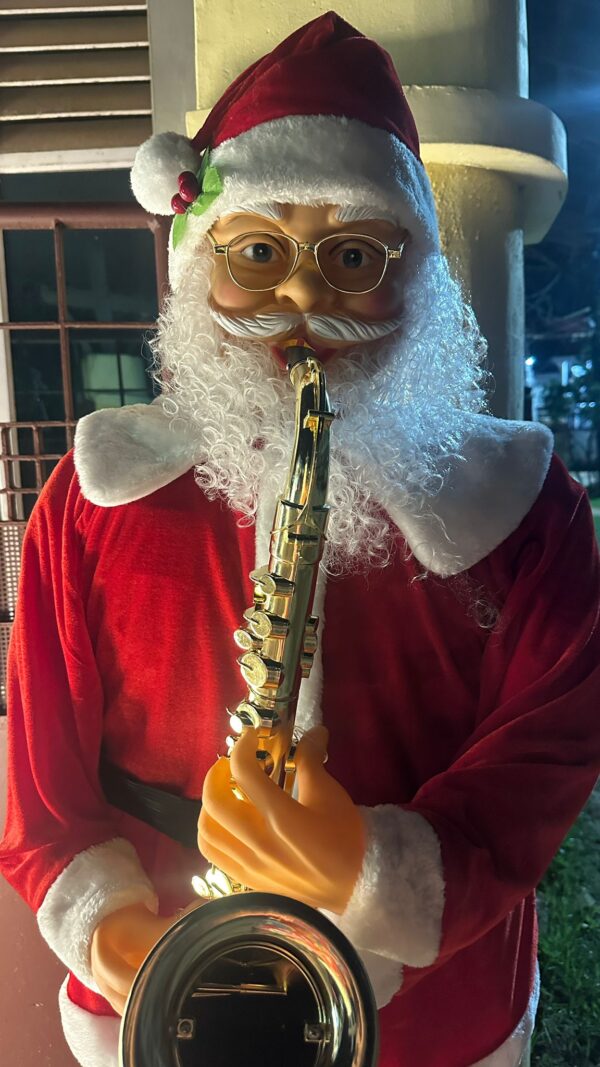 0ea71b03-7d2a-49f9-bea0-113ae8eb9fe6 6-Feet Musical Saxophone Santa
