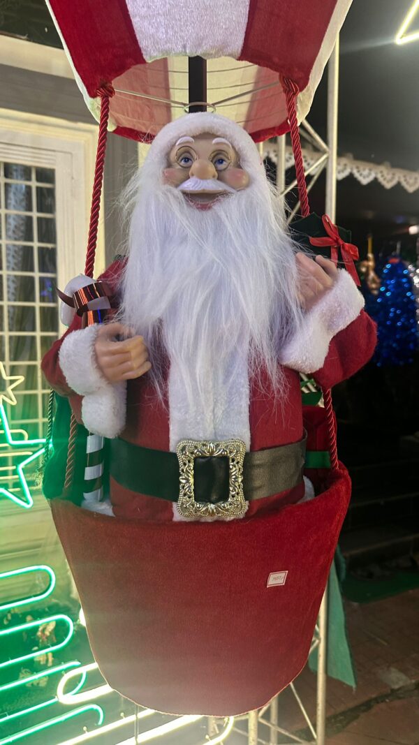 5-Feet Santa Hot Air Balloon Display