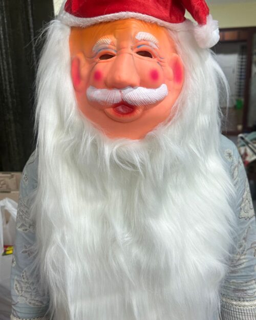 1e1b7229-170f-4df5-a96f-cf1a0b4a0c15 Santa Face Mask with Extra-Long Beard & Cap