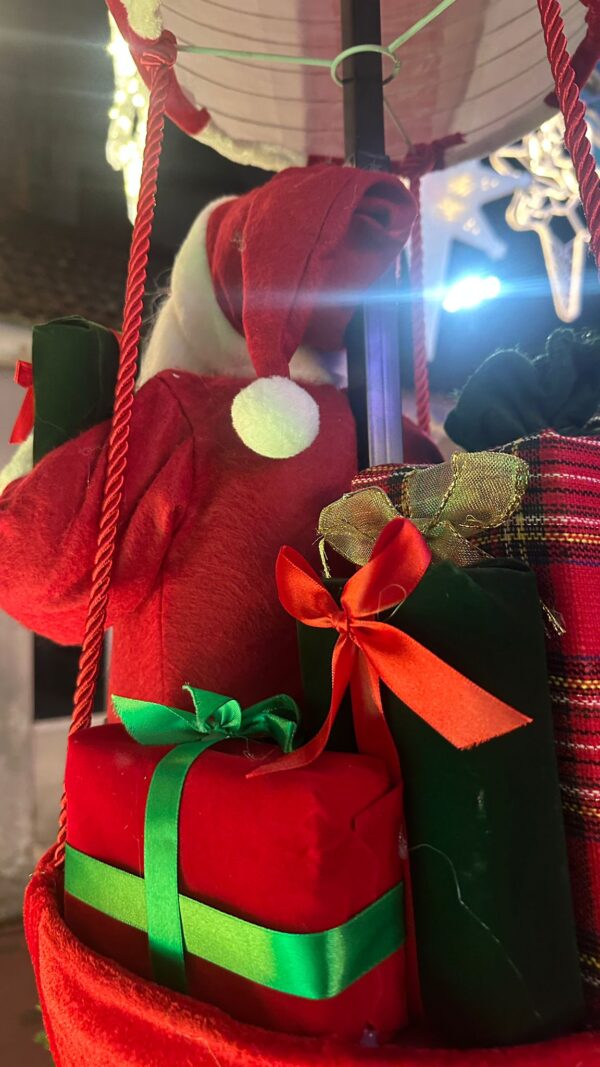 5-Feet Santa Hot Air Balloon Display