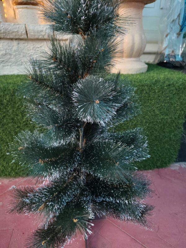 Premium Christmas Tree – 3 ft