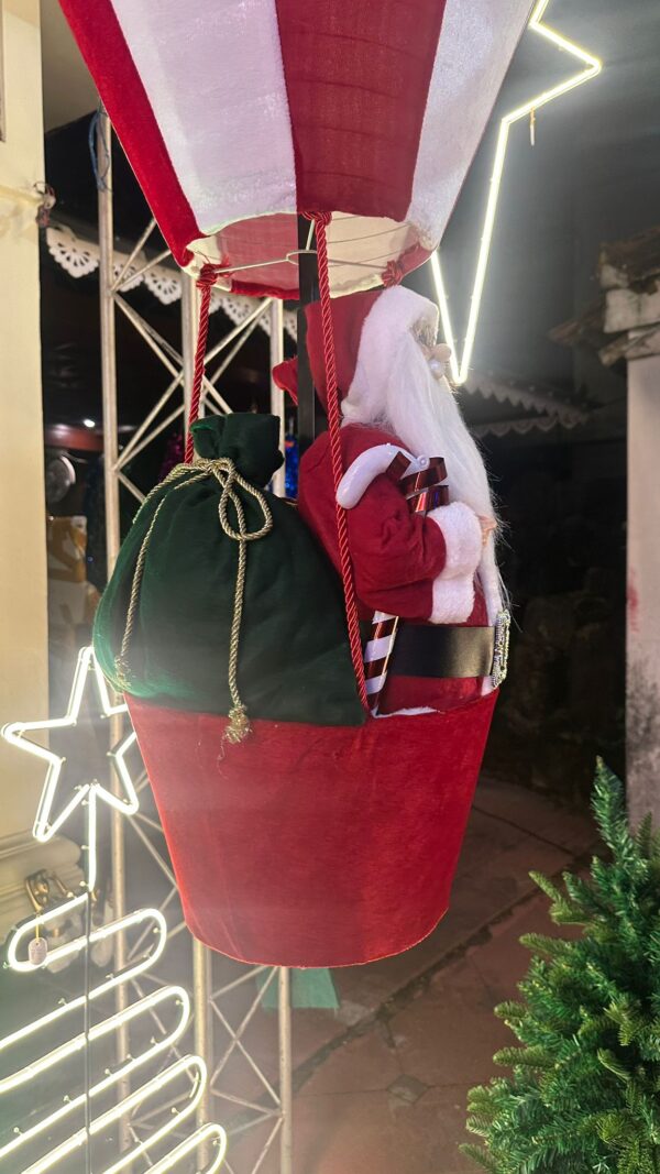 5-Feet Santa Hot Air Balloon Display