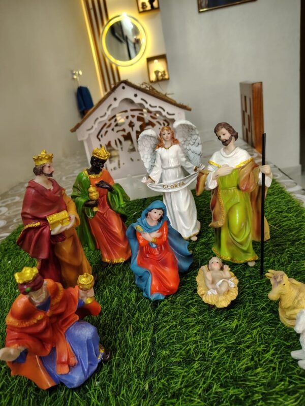 4d0047b1-963a-4fa9-924c-16d2ebd41bfa Poly resin β 11 Pieces ( 8 Inch)