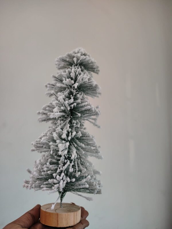 Snowy Mini Christmas Tree – 30 cm Tabletop Decoration