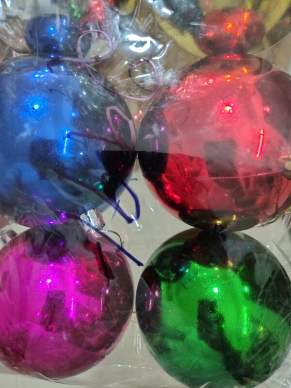 6-Piece Christmas Tree Hanging Balls – 250g