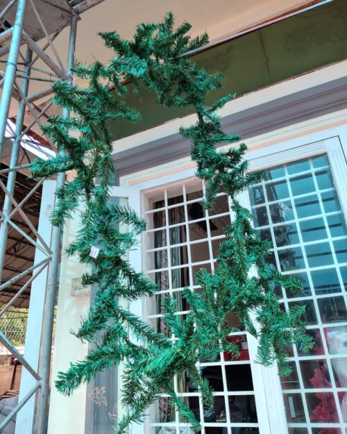 Artificial Christmas Garland – 140 cm