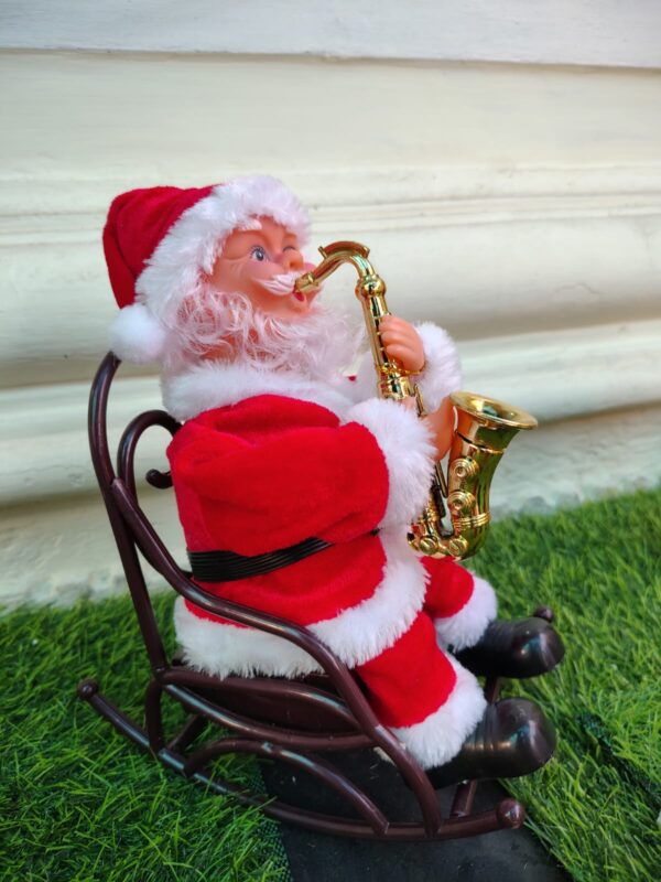 Animated Musical Santa Claus – Saxophone Playing