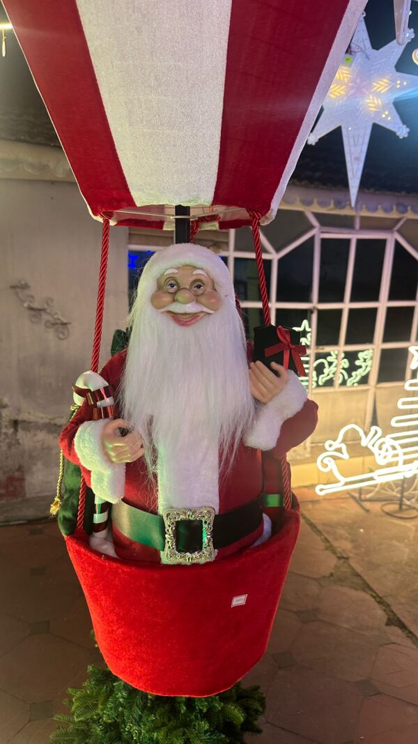 5-Feet Santa Hot Air Balloon Display