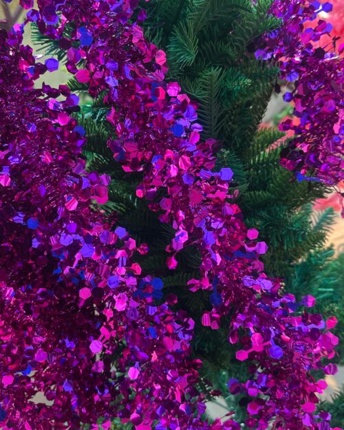 ✨ 2-meter Pink Christmas Garland – ₹69