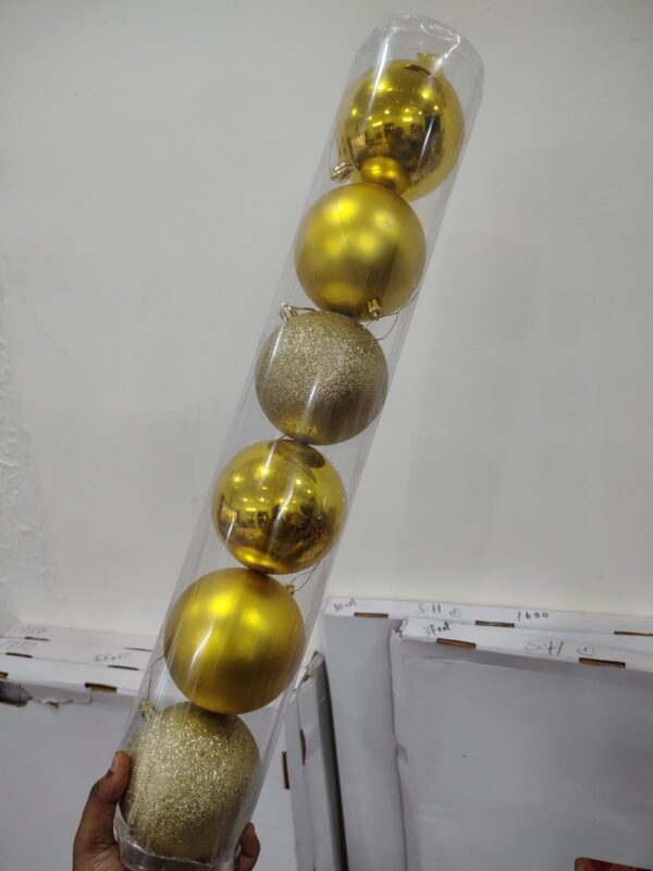 Christmas Tree Hanging Balls – 6 Pcs (2 Feet Tube Pack)
