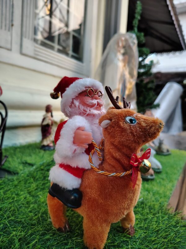 Animated Santa Riding Reindeer – Christmas Ornament