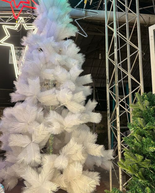 White Artificial Christmas Tree – 180 cm (6 Feet)