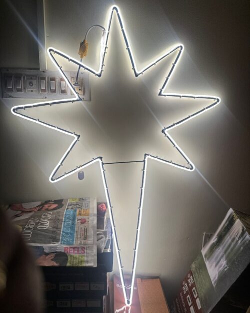 LED Star Hanging Light – 42 x 29 inches