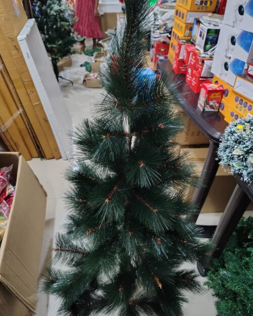 🎄 Long-Needle Pine Christmas Tree – 120 cm (4 Feet)