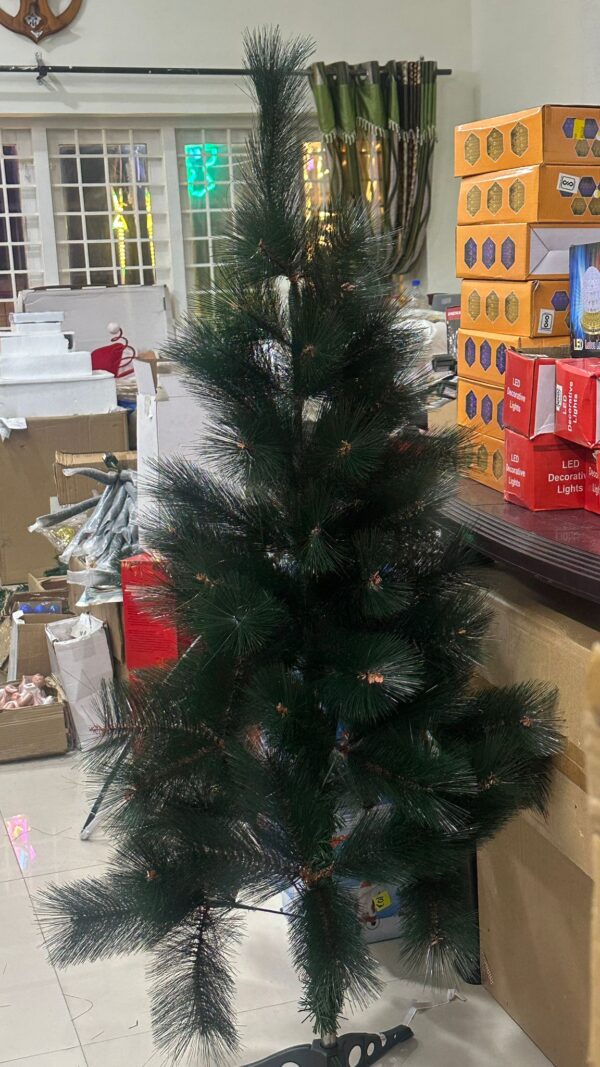 WhatsApp Image 2025-11-17 at 18.53.13 ð Long-Needle Artificial Christmas Tree â 150 CM (5 Feet)