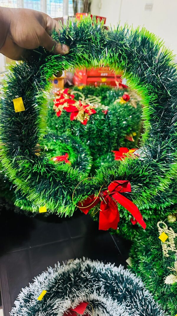 Christmas Green Wreath – 13 Inch