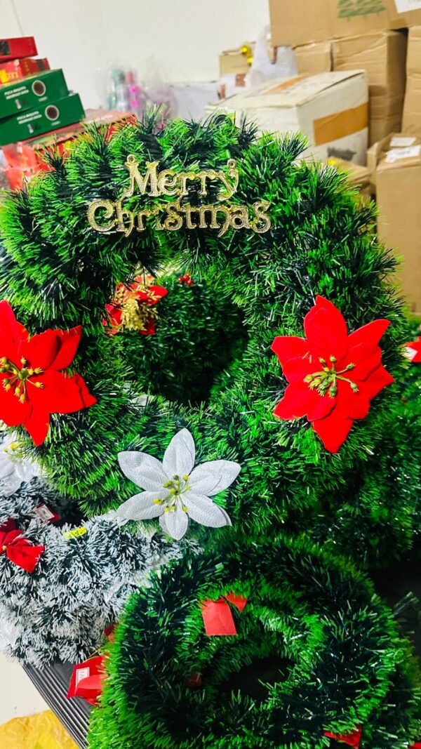 Deluxe Christmas Wreath – 20 Inch