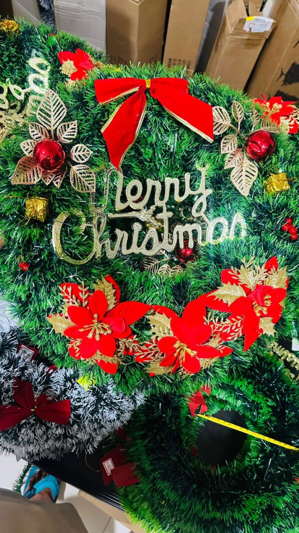 Deluxe Christmas Wreath – 20 Inch