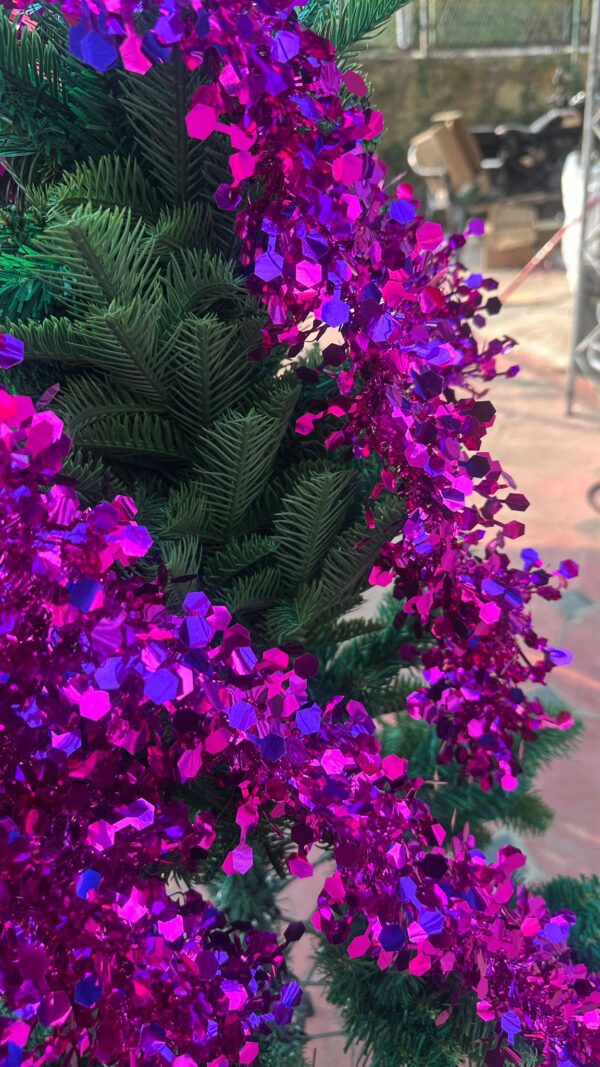 ✨ 2-meter Pink Christmas Garland – ₹69