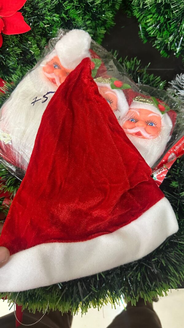 bce49ff2-32c2-491f-8eb3-4dec947d35f1 Kids’ Santa Hat – Soft Velvet (Small Size)