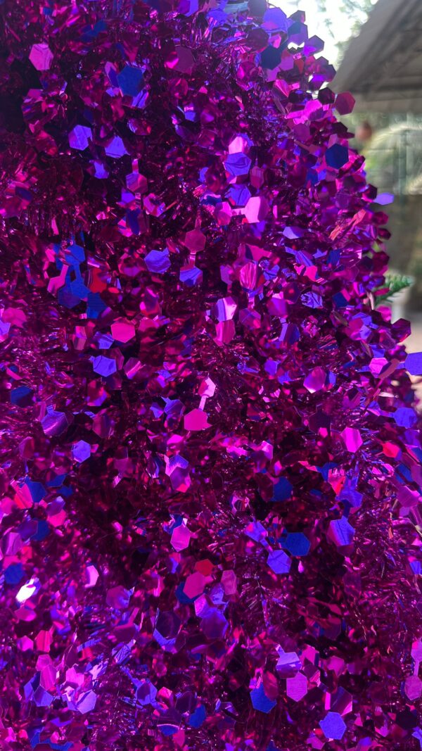 ✨ 2-meter Pink Christmas Garland – ₹69