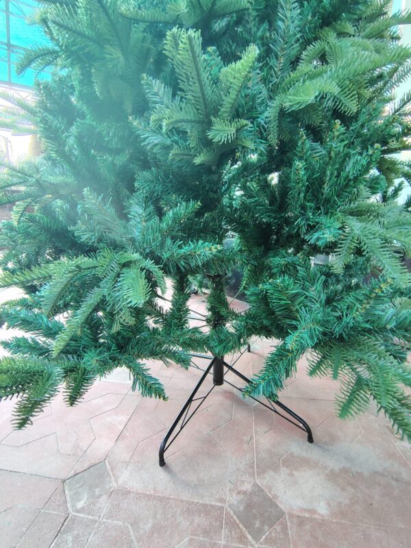 Premium Christmas Tree – 6 feet