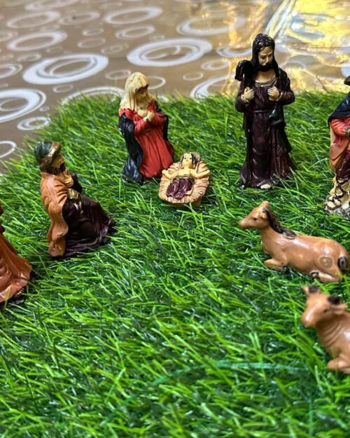 Poly resin  –  9 Pieces (3 Inch)