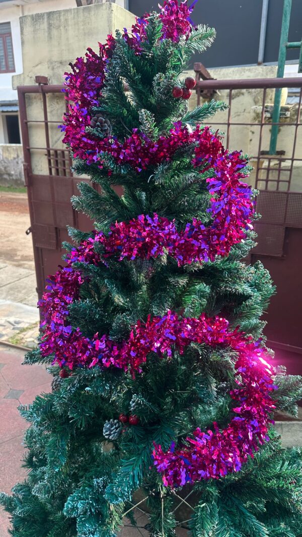 2-Meter Christmas Garland – ₹49