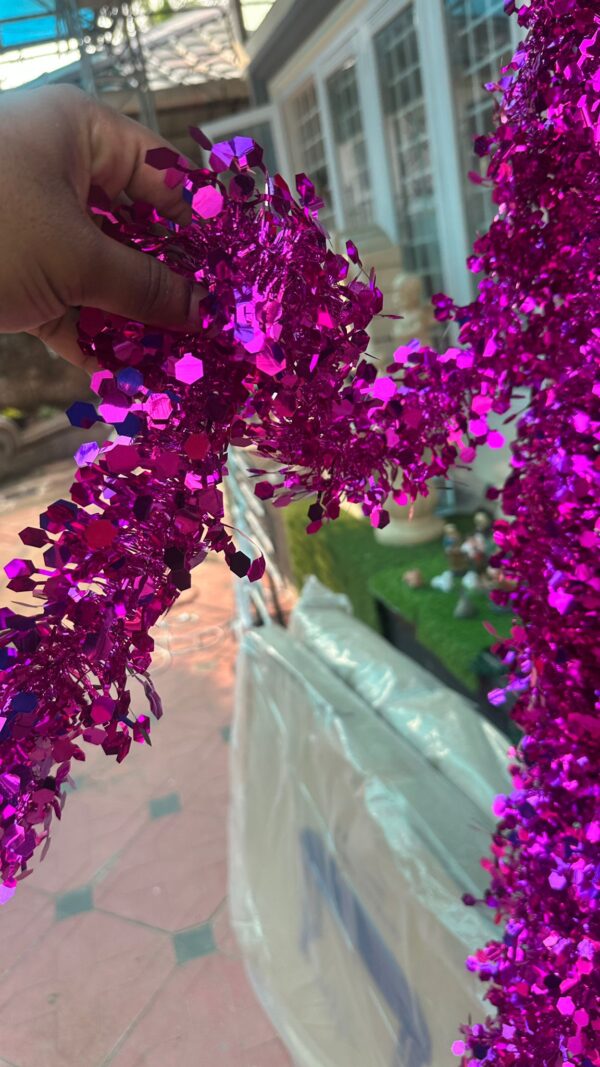 ✨ 2-meter Pink Christmas Garland – ₹69