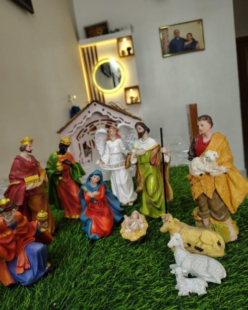 f733a086-e6ec-4030-8b05-ee0ca422691a Poly resin – 11 Pieces ( 8 Inch)