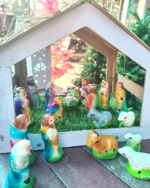 ✨ 18-Piece Pop Nativity Crib Combo Set –  ✨