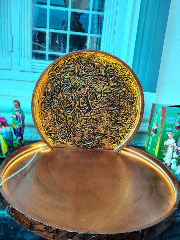 Illuminated Decorative Display Base – Round Design