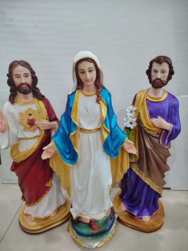 Sacred Heart of Jesus Statue - 1.5ft