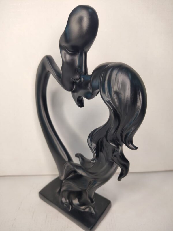 WhatsApp Image 2026-03-04 at 1.03.29 PM Romantic Couple Heart Sculpture Black – Modern Love Art Showpiece