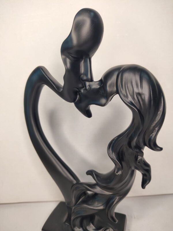WhatsApp Image 2026-03-04 at 1.03.32 PM Romantic Couple Heart Sculpture Black – Modern Love Art Showpiece