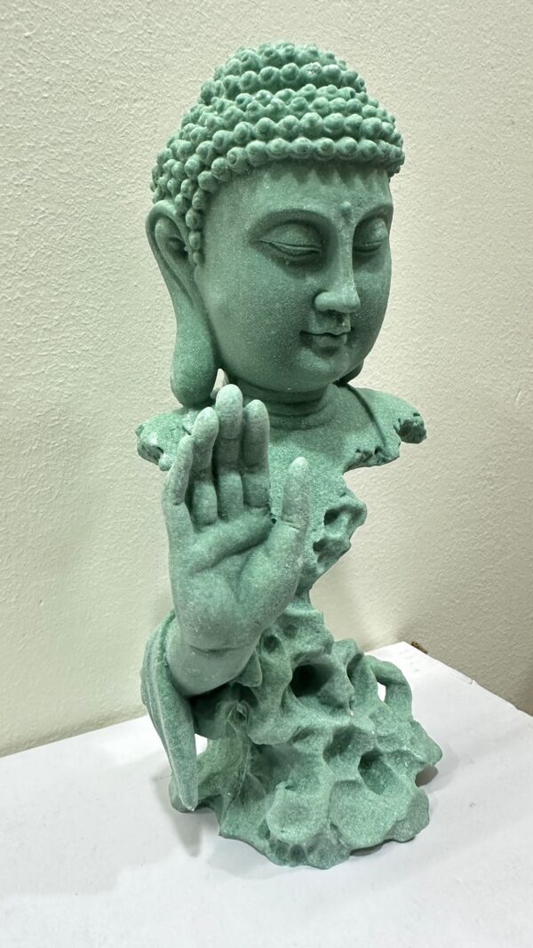 buddha face statue