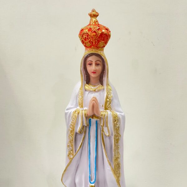 Crowned Virgin Mary Prayer Statue | 17 Inch
