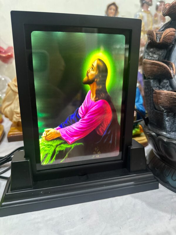 p1 Jesus in Prayer Light Frame
