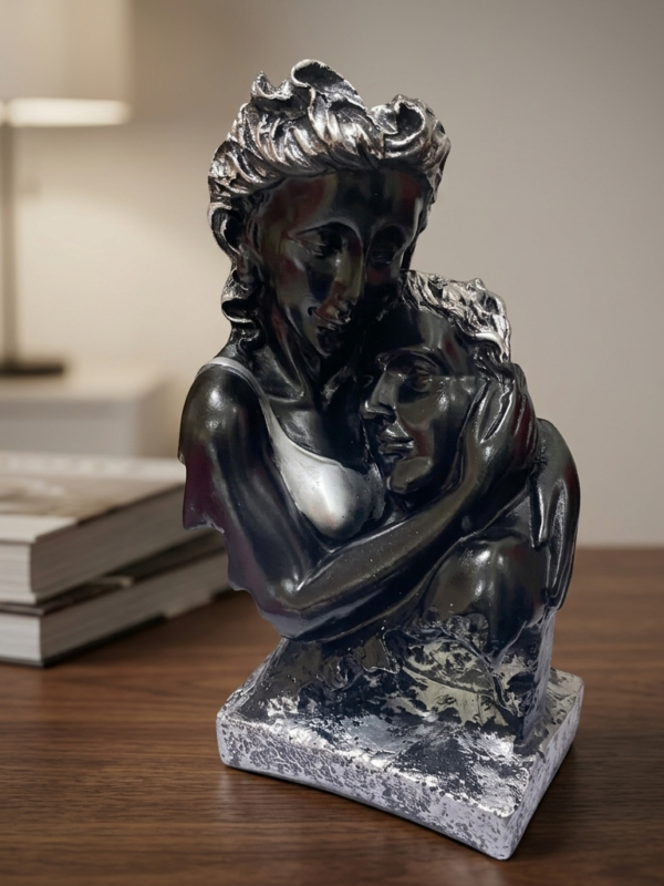 17 Romantic Embrace Couple Sculpture – Modern Black & Silver Love Statue Decorative Showpiece N 17 | 8.5 Inch