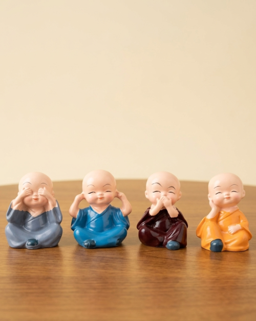 Four Wise Monks Decorative Figurine Set – Colorful Meditation Monk Statues for Home & Office Décor