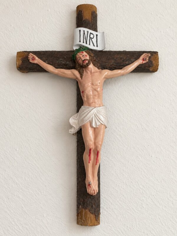 Cross with Jesus Christ – Traditional Christian Wall Cross Multi | 18 Inch