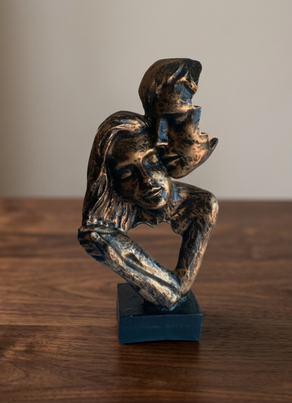 Abstract Embracing Couple Sculpture – Black & Antique Gold Romantic Art Showpiece N 22 | 11 Inch