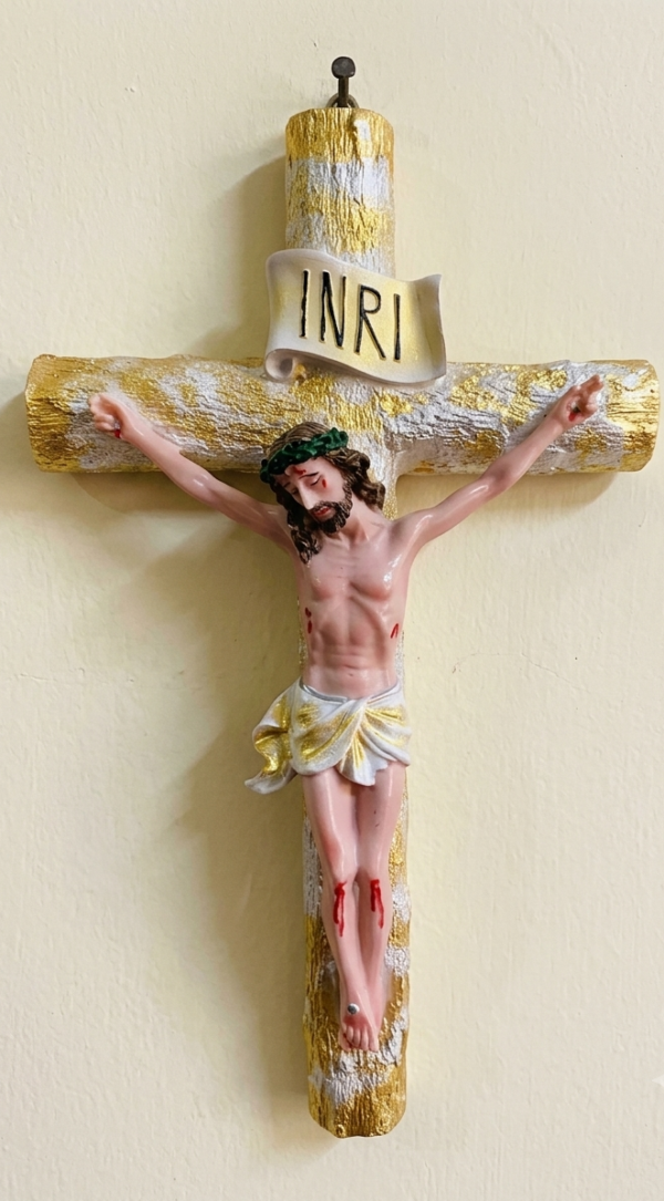 Cross with Jesus Christ – Traditional Christian Wall Cross | 18 Inch